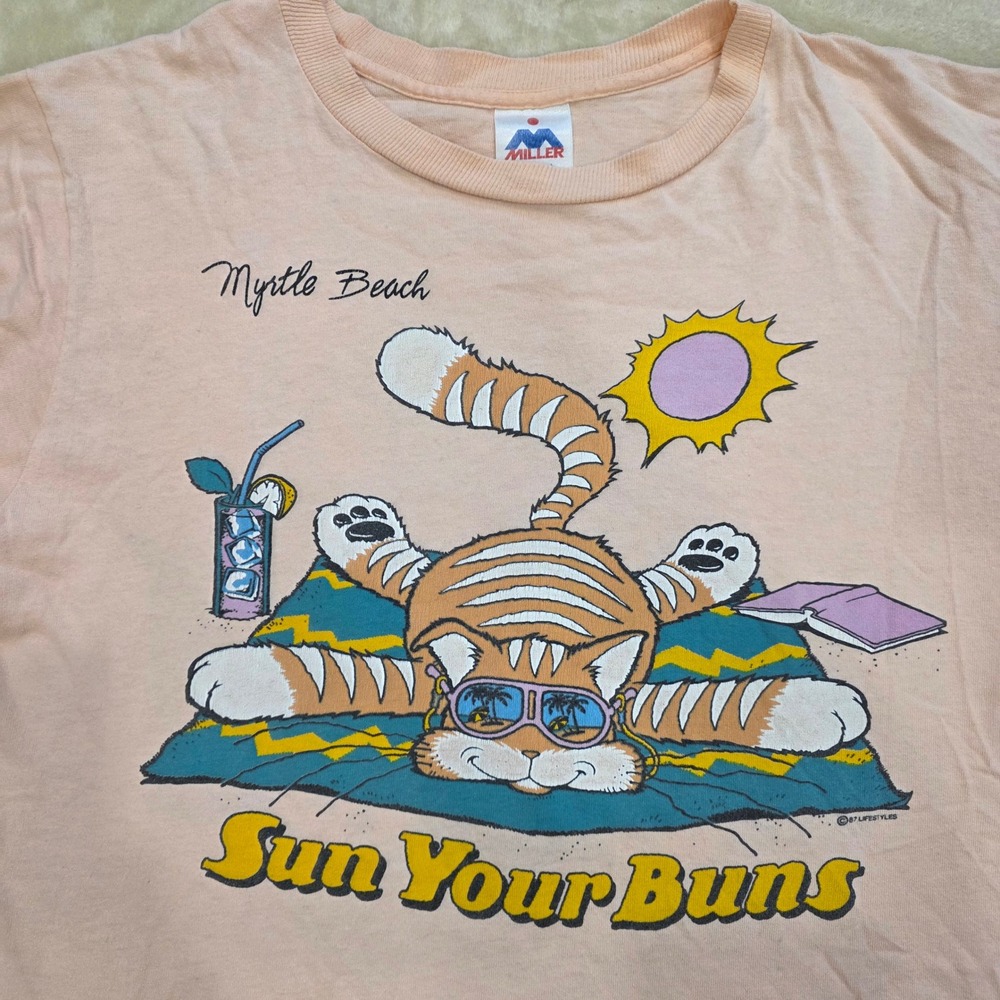 Vintage 80s Miller Sun Your Buns Myrtle Beach Cat TShirt Peach Med Single Stitch - Picture 2 of 9